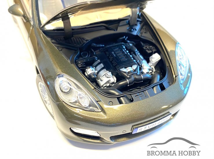 Porsche Panamera Turbo (2009) - Klicka på bilden för att stänga
