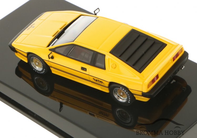 Lotus Esprit Turbo (1979) - Click Image to Close