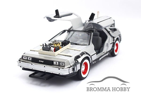 DeLorean 3-Pack - Back to the Future I + II + III - Click Image to Close
