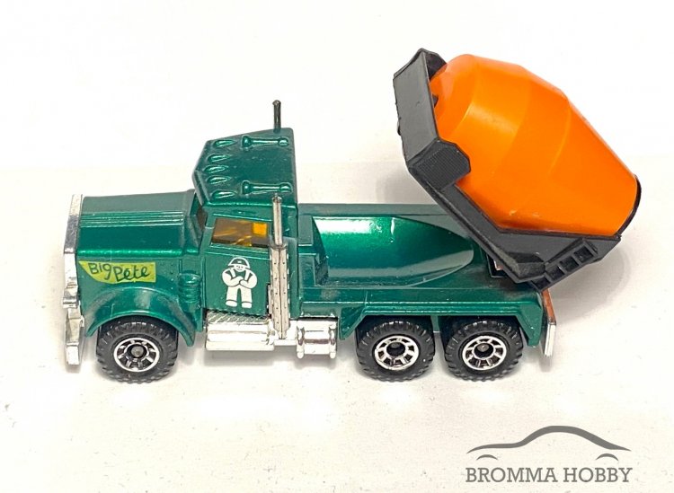 Peterbilt Cement Truck - Klicka på bilden för att stänga